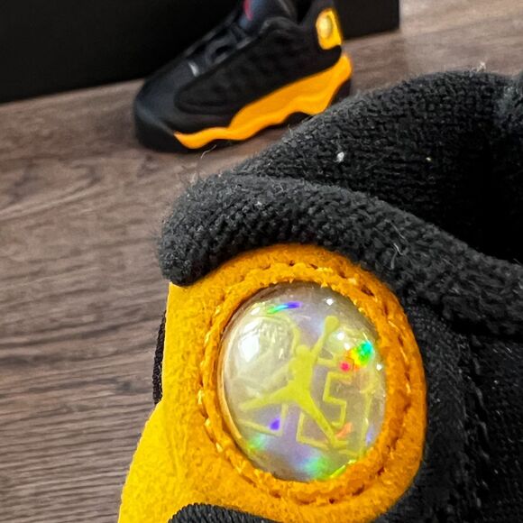 Jordan 13 Retro Carmelo Anthony Class Of 2002 (TD B-Grade) - Kids Size 5C - Picture 5 of 9